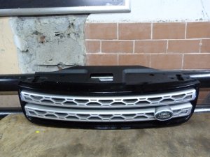 Решетка радиатора Land Rover Discovery V 2017> (HY328200A) — фото 1