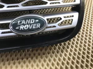 Решетка радиатора Land Rover Discovery V 2017> (HY328200A) — фото 15