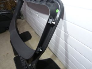 Обшивка двери багажника VW Tiguan 2011-2016 (5N0867601A 5N0867704B 5N0867703B 5N0867707B) — фото 16