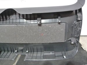 Обшивка двери багажника VW Tiguan 2011-2016 (5N0867601A 5N0867704B 5N0867703B 5N0867707B) — фото 18