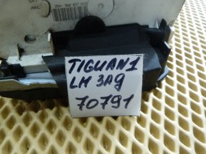 Замок двери передней левой VW Tiguan 2011-2016 (5N2837015E) — фото 7