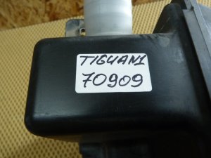 Бачок омывателя VW Tiguan 2011-2016 (5N0955453A) — фото 13