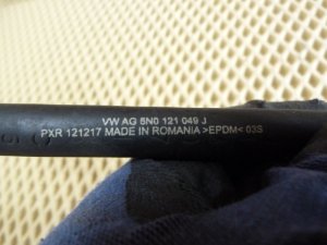 Комплект патрубков системы охлаждения VW Tiguan 2011-2016 (5N0121070K 1K0121087K 5N0121049J 5N0122447AQ 1K0121096AT 1K0121058B 7N0122157AJ 3B0122291B 5N0122109D 5N0121063) — фото 9