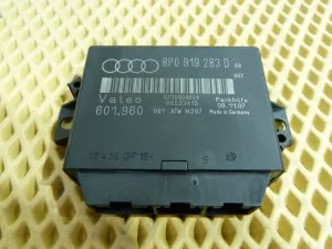 Блок управления парктроником Audi A3 [8P1] 2003-2013; A3 [8PA] Sportback 2004-2013; TT(8J) 2006-2015 (8P0919283D) — фото 1