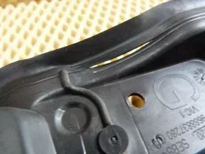 Пыльник крыла передний Citroen DS4 2011-2015 (КОМПЛЕКТ 9688837180 9688837280) — фото 19