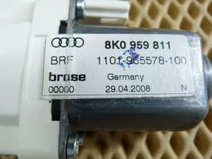 Моторчик стеклоподъемника задний левый Audi A4 [B8] 2007-2015 (8K0959811) — фото 6