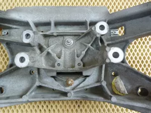 Опора КПП Audi A4 [B8] 2007-2015 (8K0399151BD 8K0399115T 8K0399263K) — фото 9