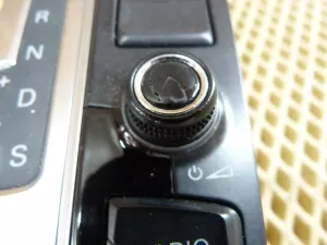Мультимедиа Audi A4 [B8] 2007-2015 (8T0919609B 8T0035412 8K5035225H 8K5035225B 8T0035462 8T0035729B 4E0035785D 8F001062 4F0035541K 4F0919148 8T0919888 4F0035209C 8F001044 8T0035223AG 8K5035503A 8T2035110C 8T0919603C)    — фото 7