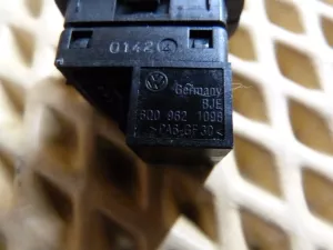 Кнопка многофункциональная VW Passat CC 2008-2017 (ОТКЛЮЧЕНИЯ СИГНАЛИЗАЦИИ 6Q0962109B) — фото 6