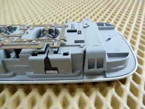 Плафон салонный VW Passat CC 2008-2017 (ЗАДНИЙ 3C0947291E) — фото 7