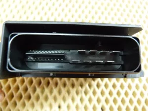 Блок управления парковочным тормозом VW Passat CC 2008-2017 (3AA907801H) — фото 6