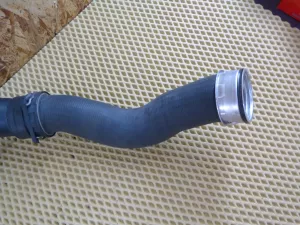 Патрубок интеркулера VW Golf VI 2009-2013 (1K0145770R 1K0145838L 1K0145834BD) — фото 8