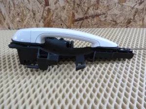 Ручка наружная двери задней левая BMW 1-serie E87/E81 2004-2011 (51217200935 51217207551) — фото 2