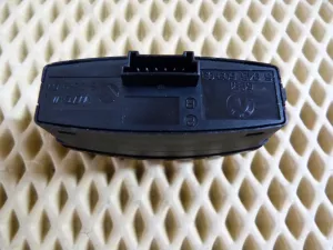 Кнопка многофункциональная BMW 1-serie E87/E81 2004-2011 (АВАРИЙНОЙ СИГНАЛИЗАЦИИ/ ЦЗ / DTC 61316945603) — фото 5