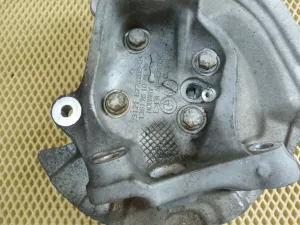 Кулак поворотный передний левый BMW 1-serie E87/E81 2004-2011 (31216793923) — фото 9