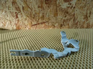Петля капота BMW 1-serie E87/E81 2004-2011 (41617210673 41617210674) — фото 2