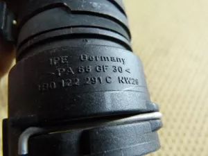 Патрубок радиатора Audi TT(8J) 2006-2015 (КОМПЛЕКТ 3B0122291C 1K0122101EQ 1J0121087B 8J0121109B 8J0121447B 1K0121096A 1K0122051AT 1K0121086AR 1K0122291AE 1K0121070AG 3B0122291B 1J0122351 8J0121073A 1K0121070J)  — фото 7