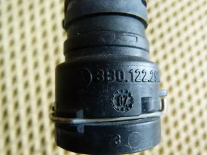 Патрубок радиатора Audi TT(8J) 2006-2015 (КОМПЛЕКТ 3B0122291C 1K0122101EQ 1J0121087B 8J0121109B 8J0121447B 1K0121096A 1K0122051AT 1K0121086AR 1K0122291AE 1K0121070AG 3B0122291B 1J0122351 8J0121073A 1K0121070J)  — фото 23