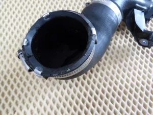 Патрубок интеркулера VW Touran 2003-2010 (1K0145770AK 1K0145834AN 1K0145838L) — фото 3