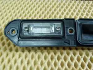 Кнопка открывания багажника VW Passat [B6] 2005-2010 (1T0827574L) — фото 2