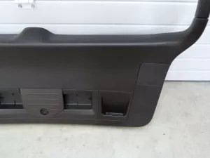 Обшивка двери багажника VW Passat [B7] 2011-2015 (3C9867605J 3C9867603D) — фото 9