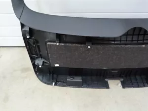 Обшивка двери багажника VW Tiguan 2011-2016 (5N0867601A) — фото 17
