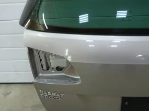 Дверь багажника со стеклом VW Passat [B7] 2011-2015 (3AF827025A) — фото 9