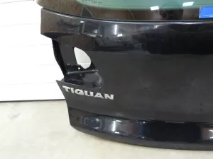 Дверь багажника со стеклом VW Tiguan 2011-2016 (5N0827025G) — фото 11