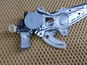 Стеклоподъемник электр. задний левый Nissan Murano (Z51) 2008-2015 (82721EG000 827311BA0A) — фото 8