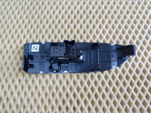 Кнопка стеклоподъемника Nissan Murano (Z51) 2008-2015 (ЗАДНЯЯ ЛЕВАЯ 25411JD05A) — фото 4