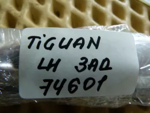 Бархотка стекла двери задней левой наружная VW Tiguan 2011-2016 (5N0839475D) — фото 9