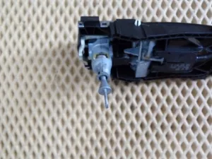Ручка двери передней наружная правая VW Tiguan 2011-2016 (5N0839885H 5N0837205M) — фото 8