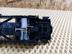 Ручка двери задней наружная левая VW Tiguan 2011-2016 (5N0839885H 5N0837205F) — фото 7