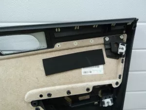Комплект обшивок двери VW Tiguan 2011-2016 (5N0867011C 5N0867012C 5N0867211G 5N0867212G) — фото 13