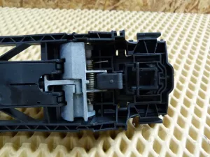Ручка двери задней наружная левая VW Tiguan 2007-2011 (5N0839885H 5N0837205F) — фото 8