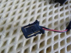 Уголок двери передней внутренний VW Tiguan 2007-2011 (5N0837994A 5N0837993A 5N0035412) — фото 2