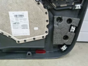 Комплект обшивок двери VW Tiguan 2007-2011 (5N0867011C 5N0867012C 5N0867211G 5N0867212G) — фото 13