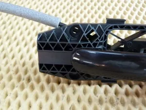 Ручка двери передней наружная правая VW Tiguan 2011-2016 (5N0839885H 5N0837205M) — фото 5