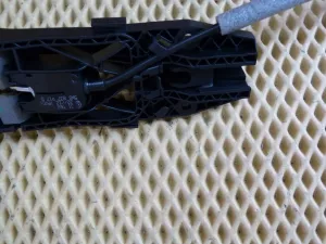 Ручка двери передней наружная правая VW Tiguan 2011-2016 (5N0839885H 5N0837205M) — фото 9