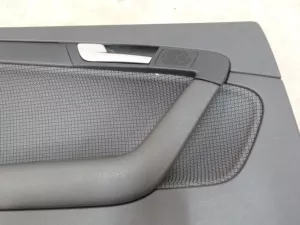 Комплект обшивок двери Audi A3 [8PA] Sportback 2004-2013 (8P4867103 8P4867104 8P4867303 8P4867304) — фото 34
