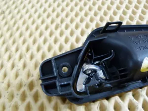 Ручка двери передней внутренняя правая VW Passat [B6] 2005-2010 (3C2837114 3C0962126B) — фото 4