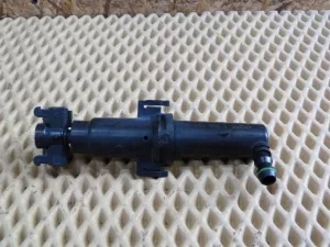 Форсунка омывателя фары VW Tiguan 2007-2011 (5N0955979 5N0955978) — фото 12