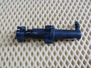 Форсунка омывателя фары VW Tiguan 2007-2011 (5N0955979 5N0955978) — фото 6