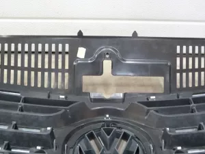 Решетка радиатора VW Tiguan 2011-2016 (5N0853651C) — фото 20