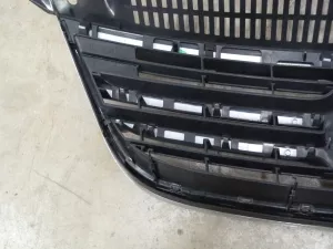 Решетка радиатора VW Tiguan 2011-2016 (5N0853651C) — фото 21