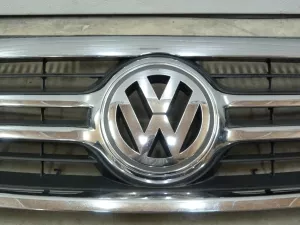 Решетка радиатора VW Tiguan 2011-2016 (5N0853651C) — фото 3