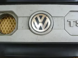 Накладка декоративная VW Tiguan 2011-2016 (06J103925BG) — фото 5