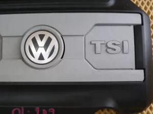 Накладка декоративная VW Tiguan 2011-2016 (06J103925BG) — фото 4