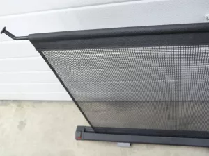 Шторка багажника VW Passat [B7] 2011-2015 (УНИВЕРСАЛ ВЕРТИКАЛЬНАЯ СЕТКА 3C9861691 3AF064365) — фото 3