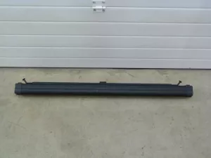 Шторка багажника VW Passat [B7] 2011-2015 (УНИВЕРСАЛ ВЕРТИКАЛЬНАЯ СЕТКА 3C9861691 3AF064365) — фото 1